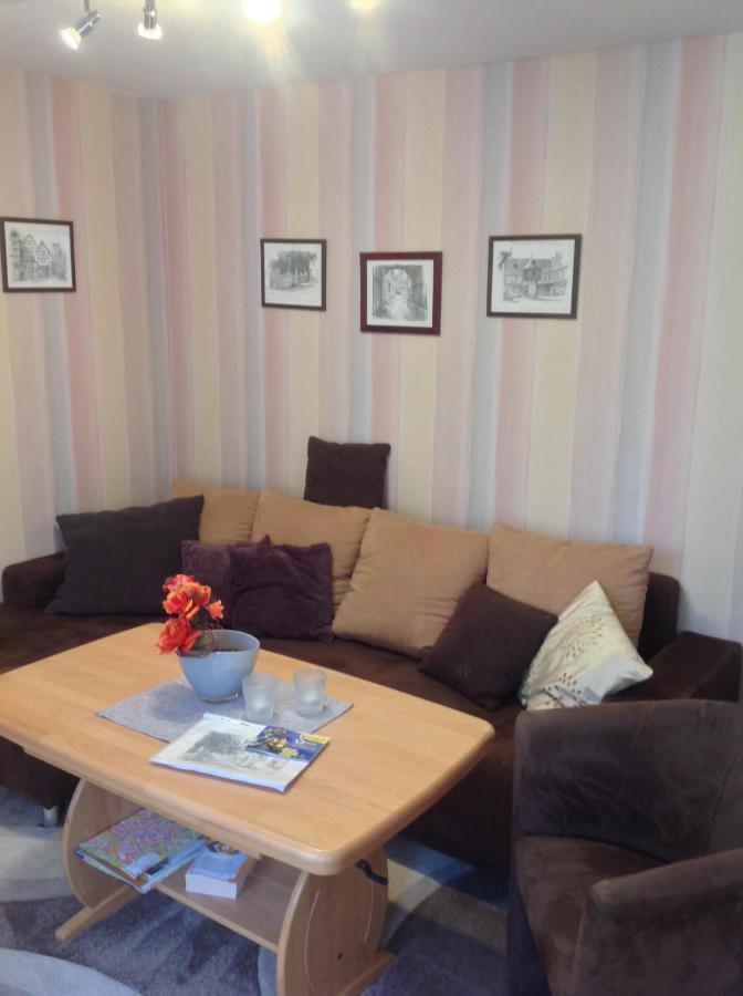 Am Mathildenbrunnen Klein Appartement Quedlinburg Buitenkant foto